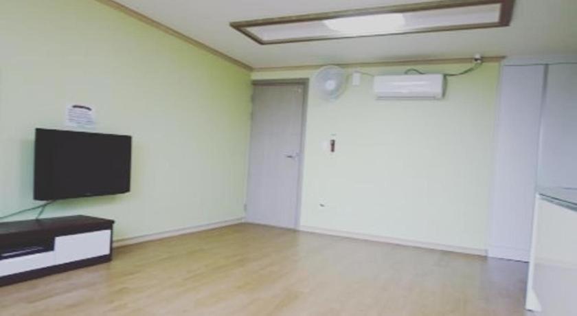 Ulleungdo Ace Hotel מראה חיצוני תמונה