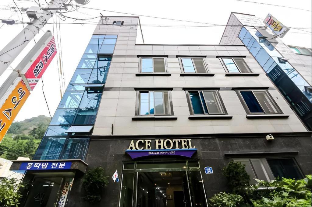 Ulleungdo Ace Hotel מראה חיצוני תמונה
